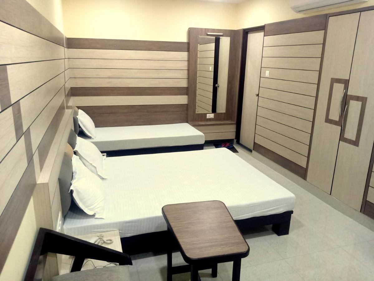 Hotel Shri Gourav بيكانير المظهر الخارجي الصورة